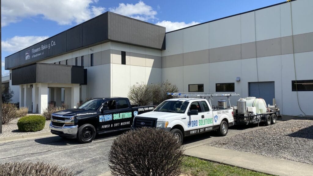 Commercial TPO Rubber Roof Cleaning in Cincinnati Ky